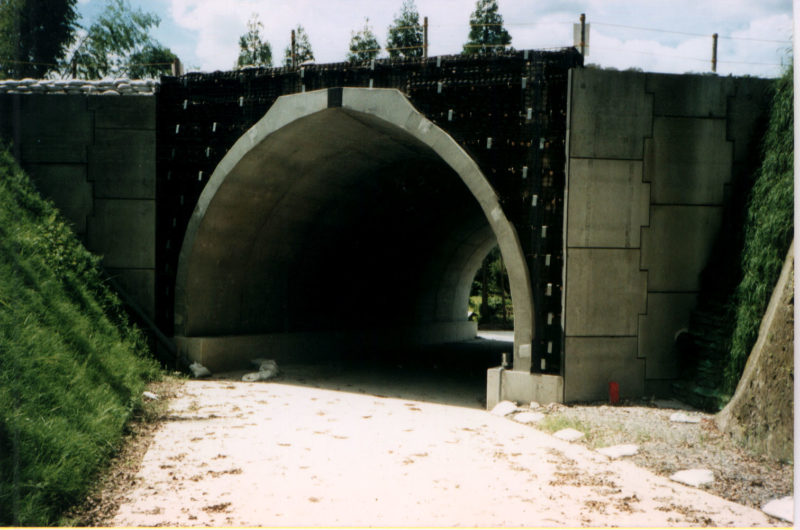 紫尾田牧園線下深川工事