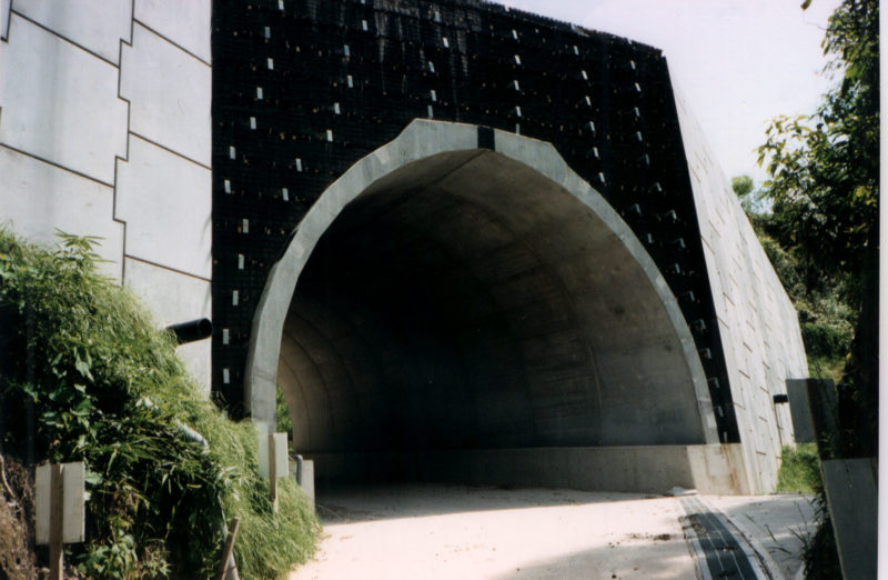 紫尾田牧園線下深川工事