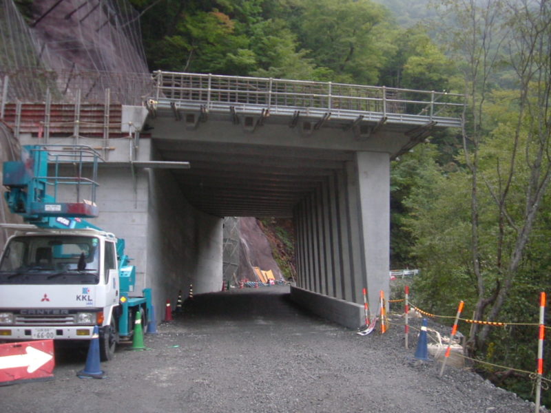 南アルプス公園線水沢橋道路災害工事