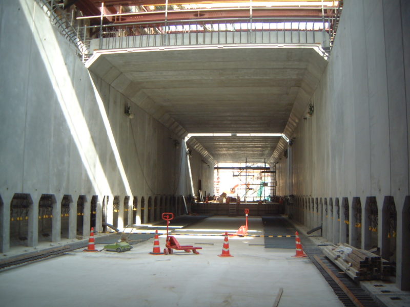 国道２０２号外環状道路福大トンネル新設工事