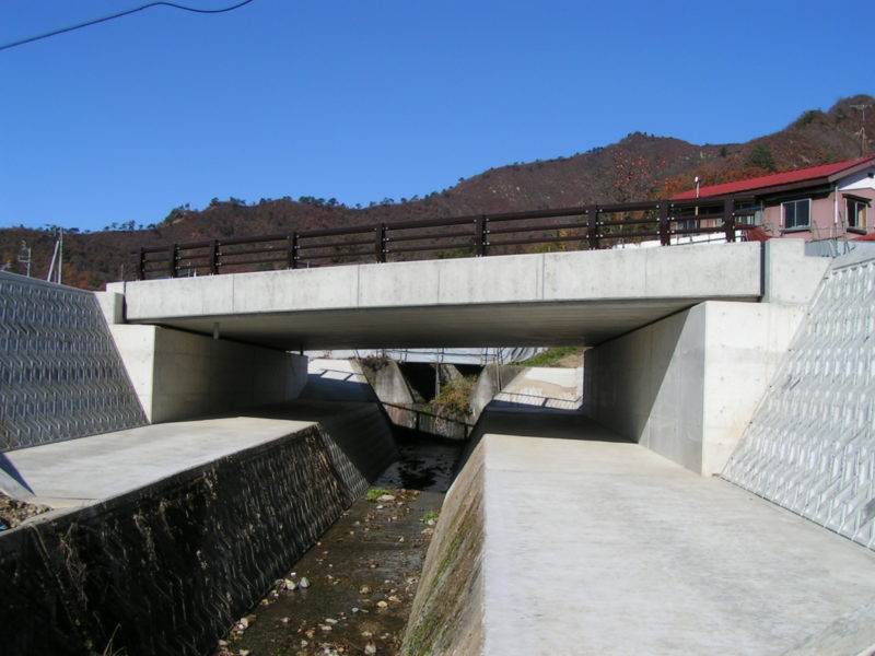 塩沢大和線ふるさとづくり道路事業橋梁上部工工事（観音沢橋）