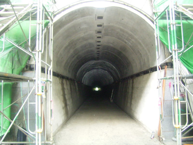 日影笹子線笹子トンネル補修工事