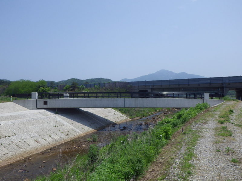 米山川広域河川改修（二級）法音寺橋上部工製作・架設工事