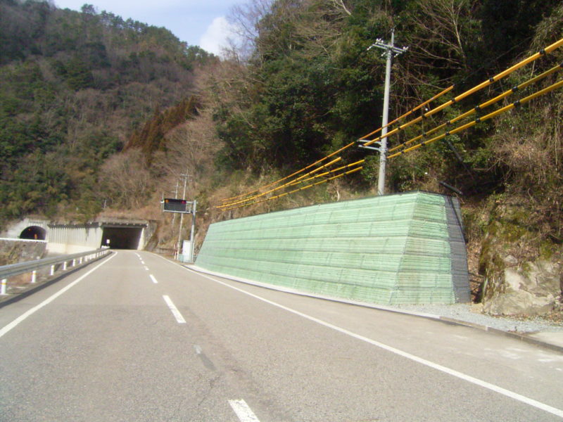 国道４８８号広瀬工区道路（災害防除）工事