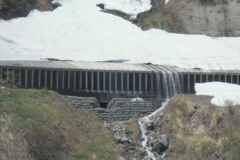 国道２５２号災害復旧工事（道路・防雪工）