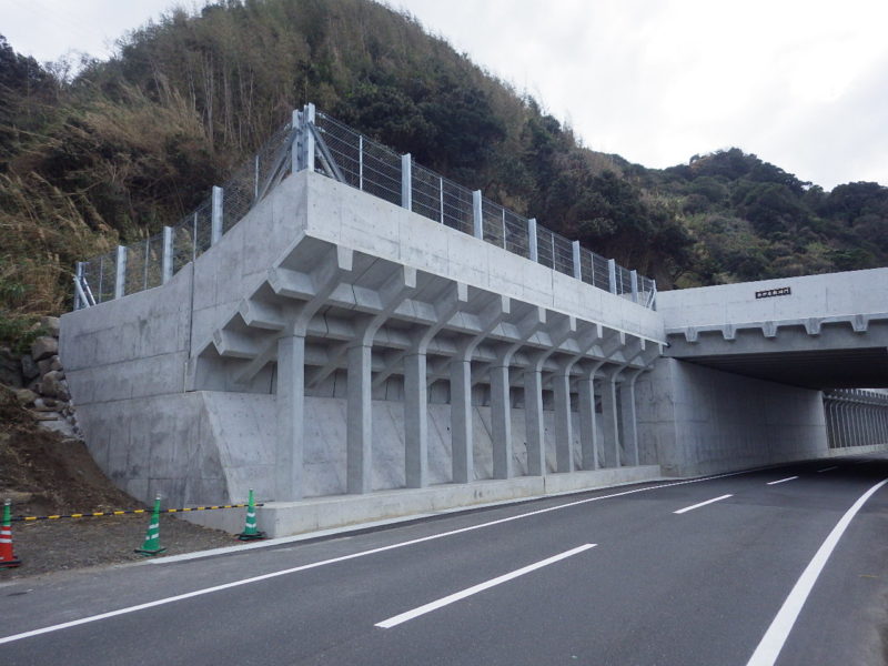 国道２６９号道路災害防除（交付金）工事（浮津工区）