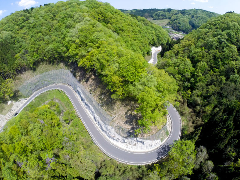 町道下土井尾原線道路工事（法面）