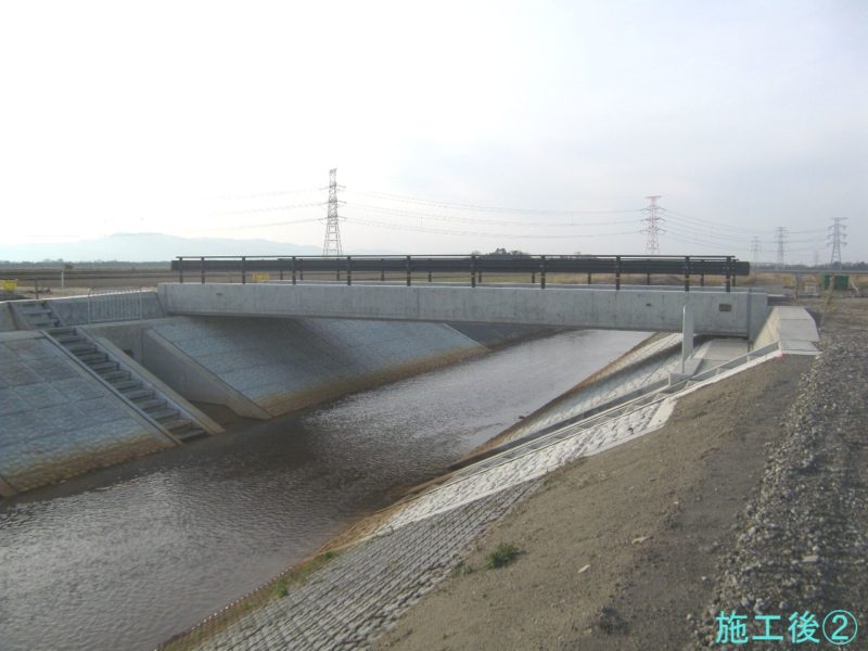 落堀川地区十文字川排水路第８２次（上部工）工事