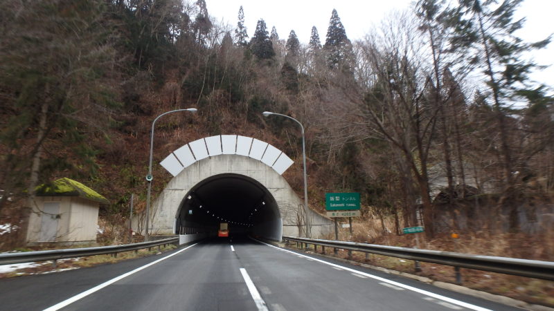 東北自動車道十和田セピノン設置工事