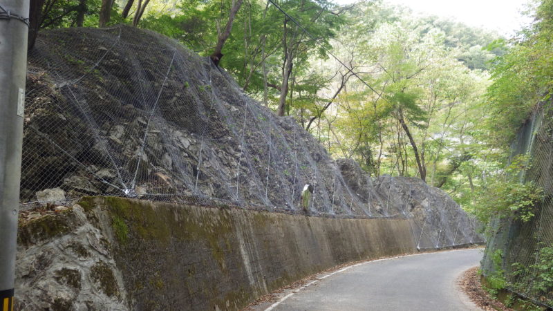 帝釈峡井関線道路災害防除工事（法面防災）