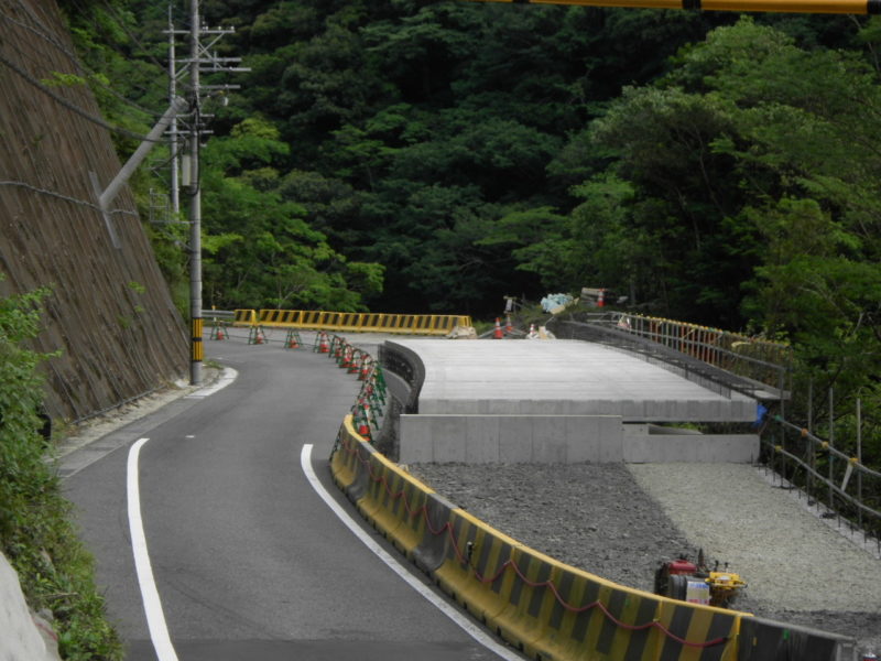 国道２１９号十五番工区道路改良工事