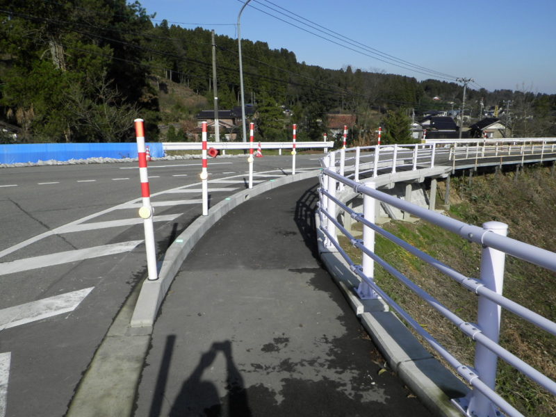 市道長沢下瀬線歩道補修工事