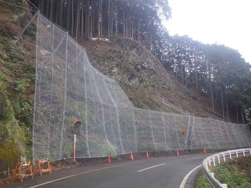 県道渡ヶ島横山線道路防災工事（月）