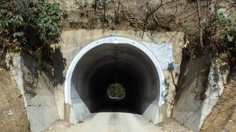 市道雪田沢線トンネル補修工事（雪田沢トンネル）