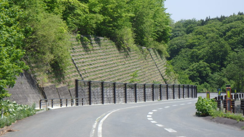 国道１０２号（奥入瀬バイパス）防雪工事