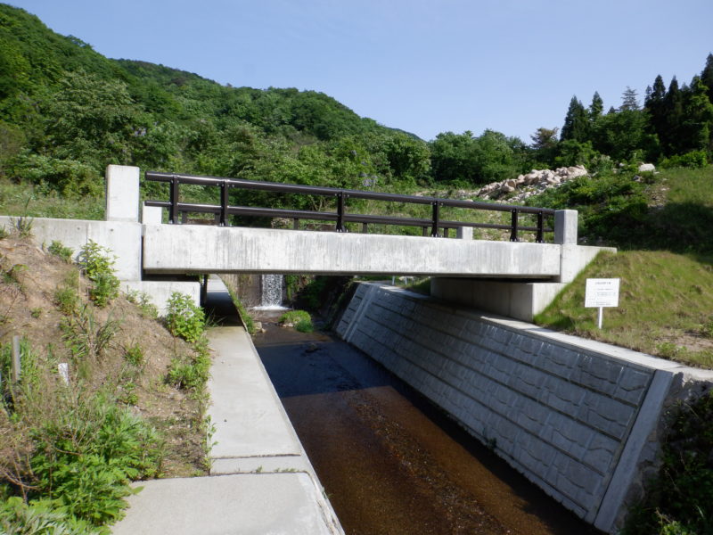 県営林道開設・基幹道 五頭山麓南線 下山工区2開設工事