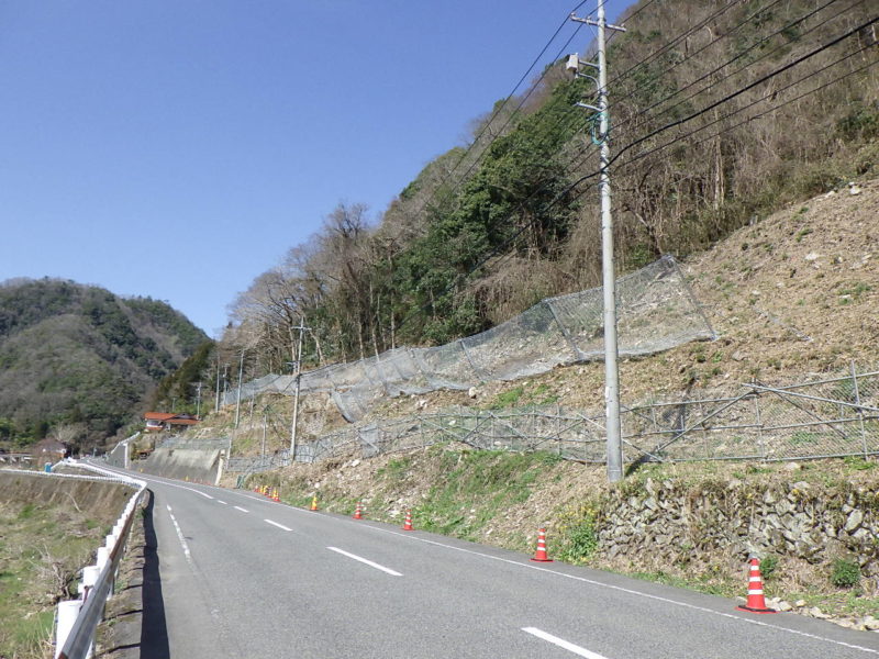 国道３７５号 道路災害防除工事（法面対策・公共）１工区