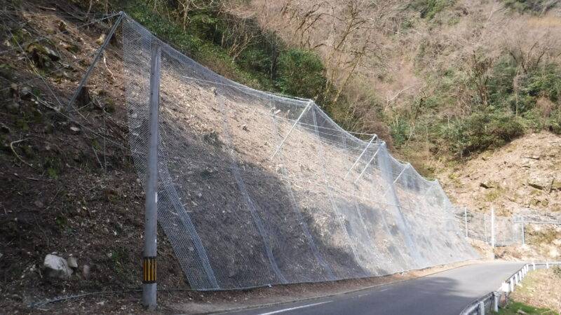 農村地域防災減災事業 高津屋地区 落石対策（その３）工事