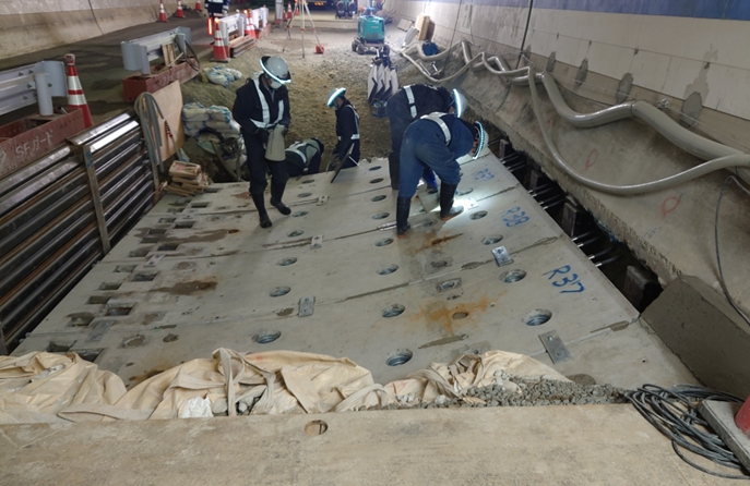 主要地方道佐渡一周線 道路更新防災（隧道補修）内海府トンネル補修工事