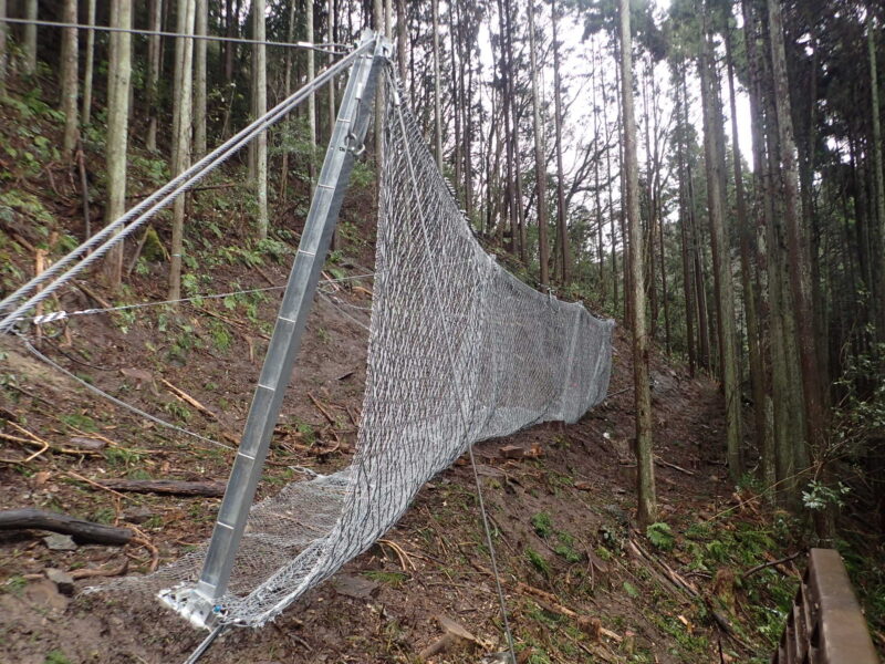 根雨地区急傾斜地崩壊対策工事（砂防メンテナンス）