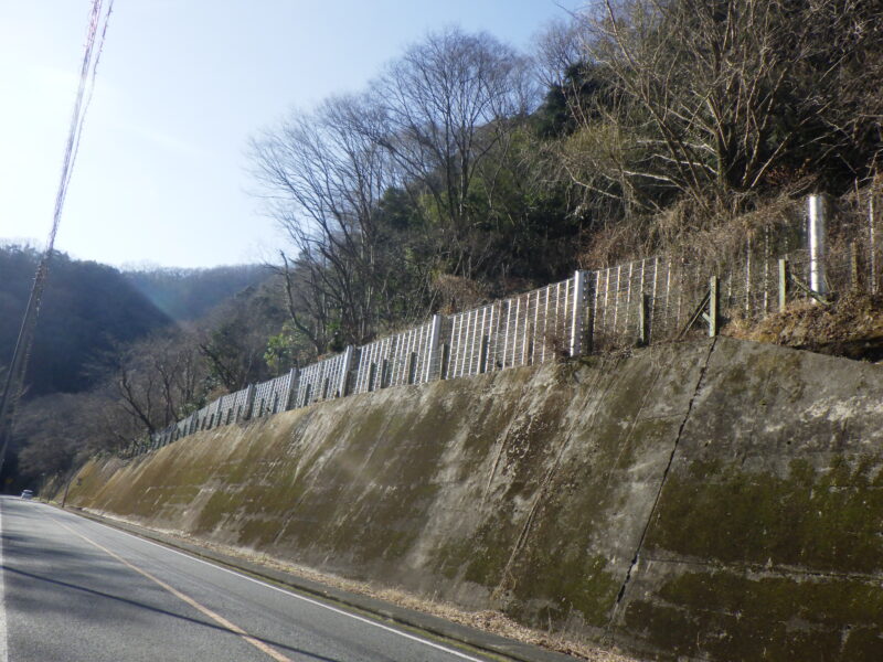 3-2-4 112-24-2　公共 道路工事（落石防護柵工）
